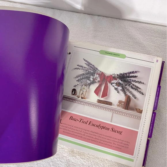 Vintage American Pastimes A Treasury Of Old Tome Crafts & Ideas Activity Binder - Picture 4 of 14